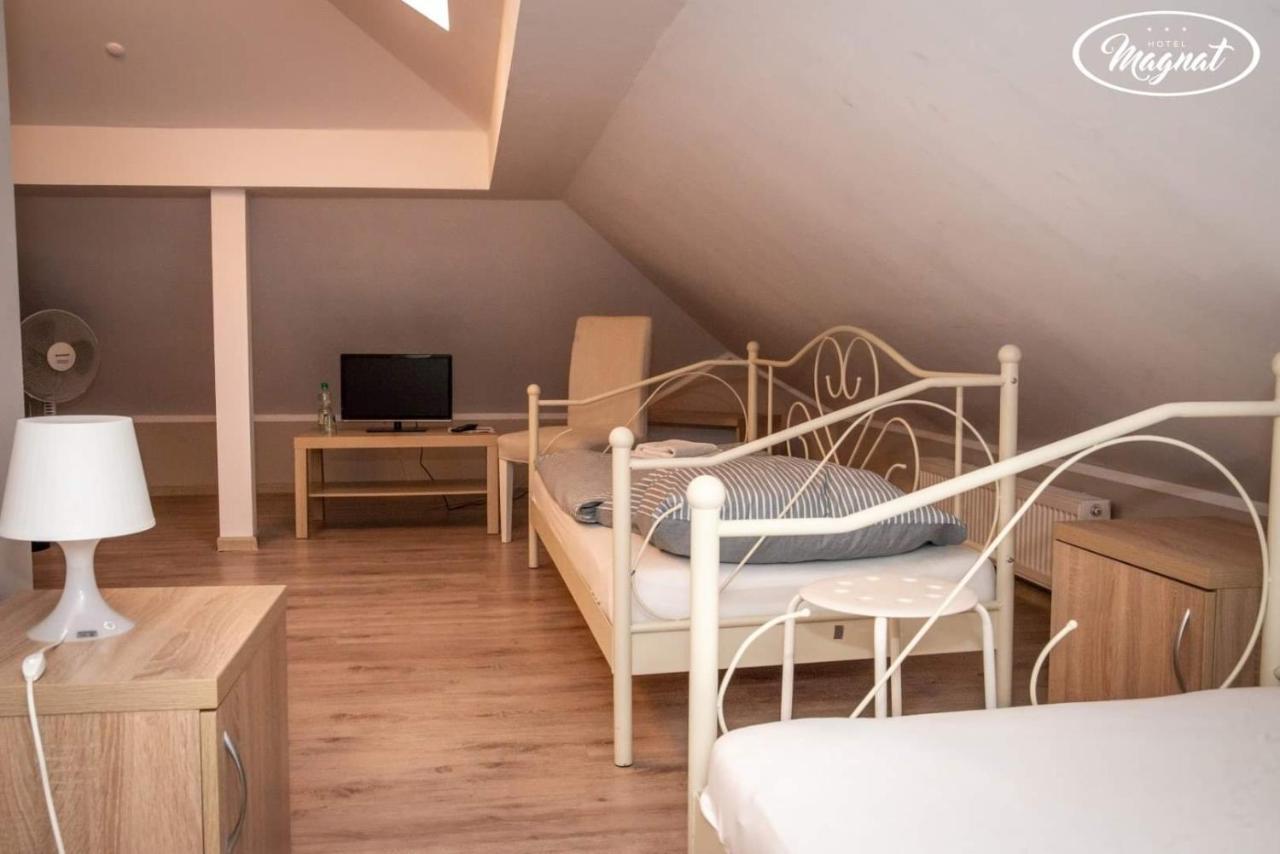 Hotel Magnat Słupca المظهر الخارجي الصورة