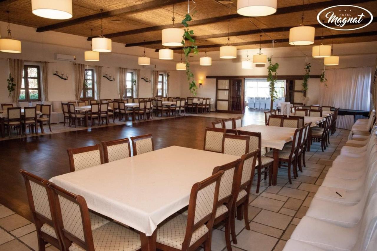 Hotel Magnat Słupca المظهر الخارجي الصورة